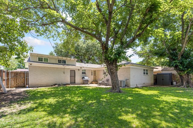 2125 Elton Road, Haltom City, TX 76117