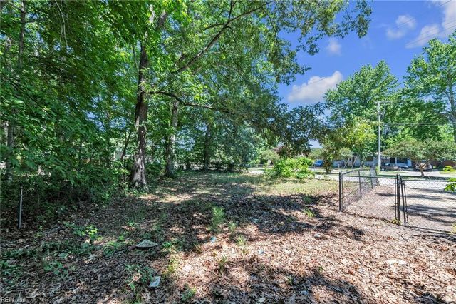 2319 Andrews Boulevard BLVD, Hampton, VA 23663