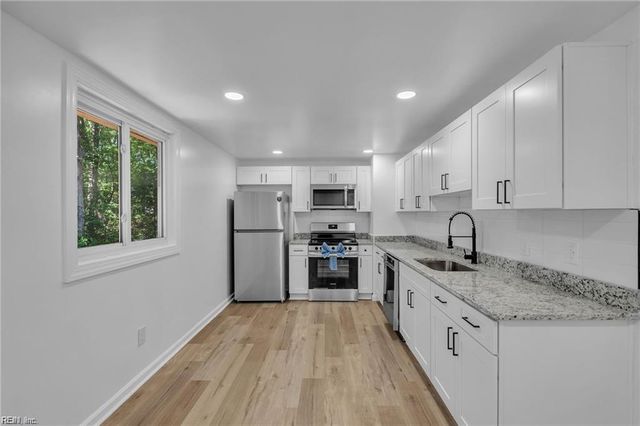 2319 Andrews Boulevard BLVD, Hampton, VA 23663