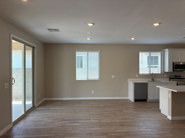 18372 W Villa Chula Lane, Surprise, AZ 85387