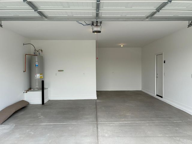 18372 W Villa Chula Lane, Surprise, AZ 85387