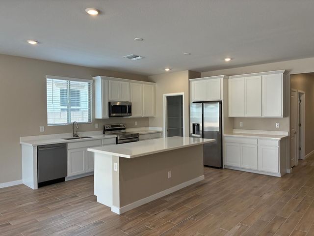 18372 W Villa Chula Lane, Surprise, AZ 85387