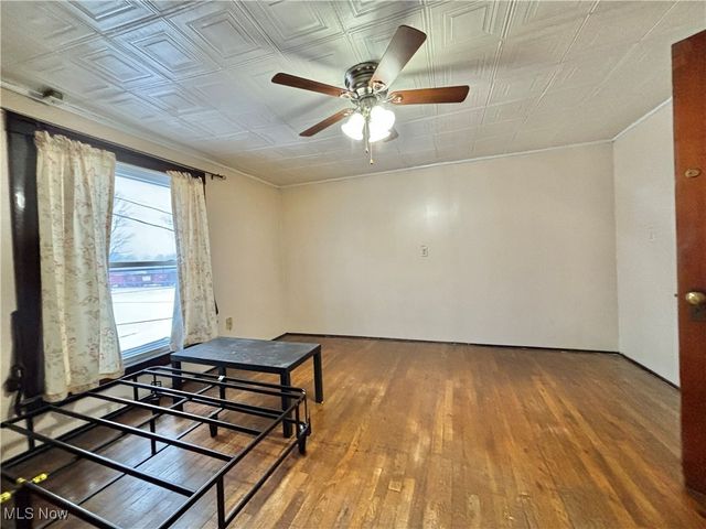 450 Buffalo Street, Conneaut, OH 44030