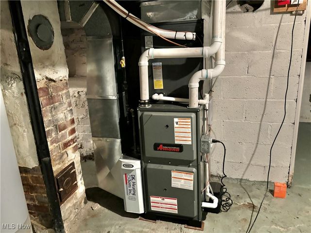 450 Buffalo Street, Conneaut, OH 44030