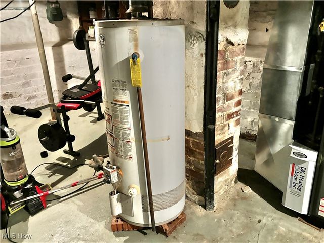 450 Buffalo Street, Conneaut, OH 44030