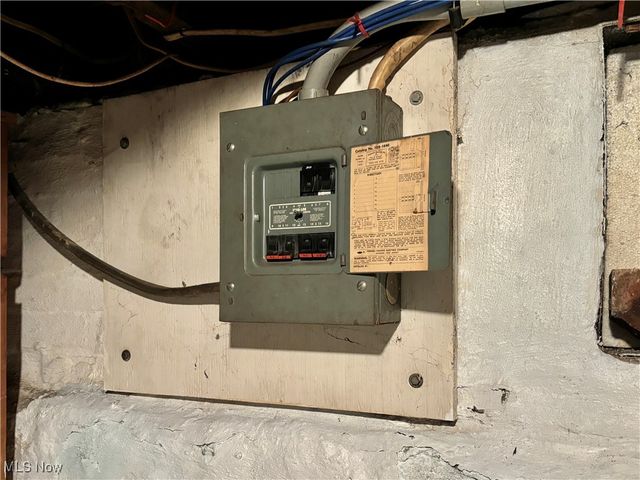 450 Buffalo Street, Conneaut, OH 44030