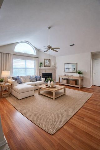 116 Ashley Villa Circle B, Charleston, SC 29414