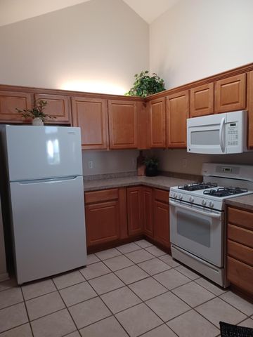 116 Ashley Villa Circle B, Charleston, SC 29414