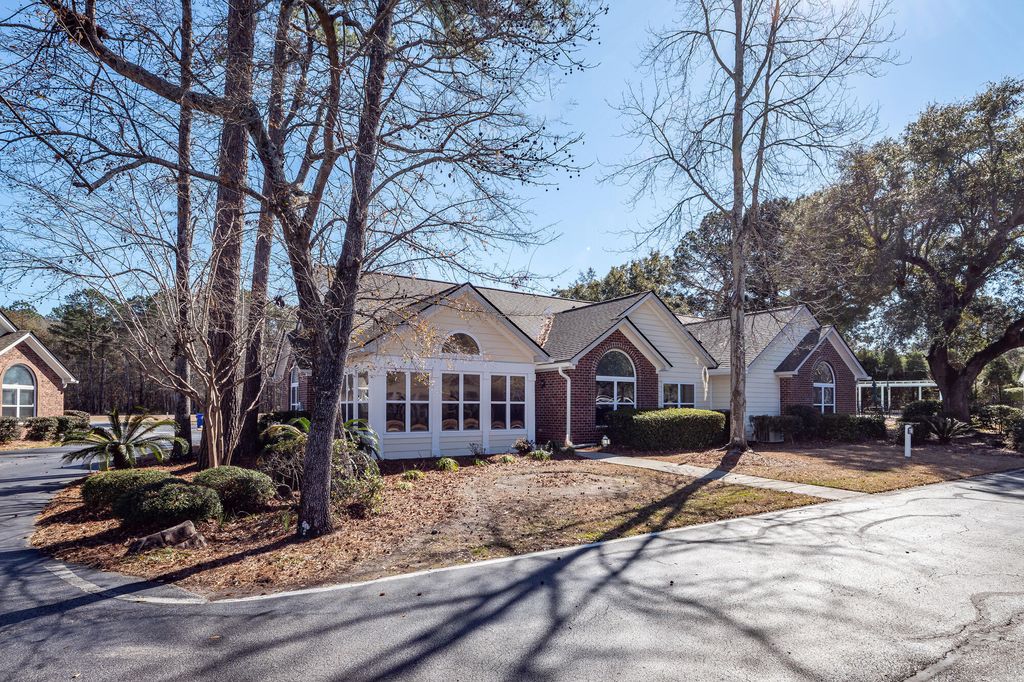 116 Ashley Villa Circle B, Charleston, SC 29414