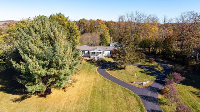 775 NEW HOPE RD, Staunton, VA 24401