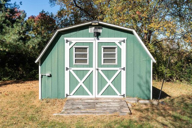 775 NEW HOPE RD, Staunton, VA 24401