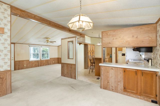 775 NEW HOPE RD, Staunton, VA 24401