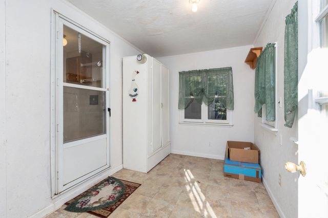 775 NEW HOPE RD, Staunton, VA 24401