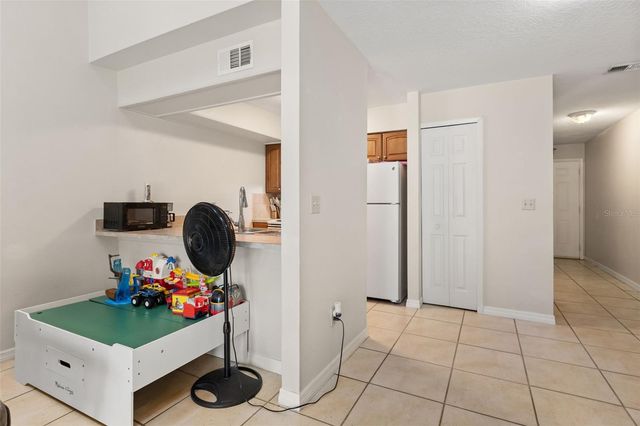 12250 HUNTSMAN LANE, Orlando, FL 32826
