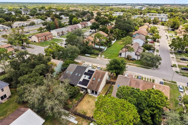 12250 HUNTSMAN LANE, Orlando, FL 32826