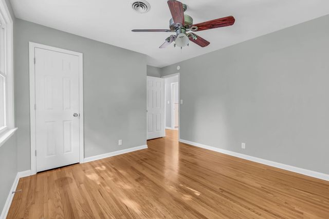 613 Channell Dr, Clarksville, TN 37040