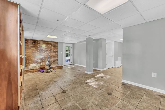 613 Channell Dr, Clarksville, TN 37040