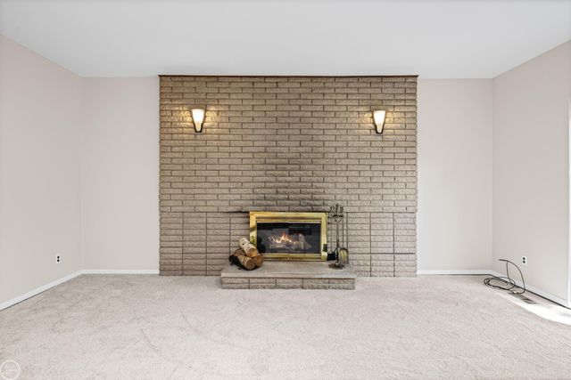11240 Hanna Drive, Sterling Heights, MI 48312
