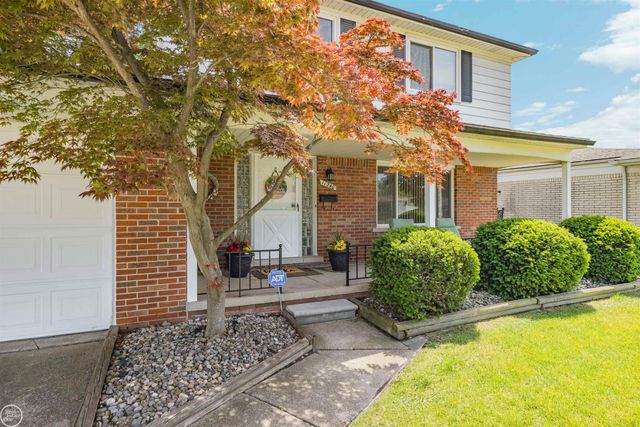 11240 Hanna Drive, Sterling Heights, MI 48312