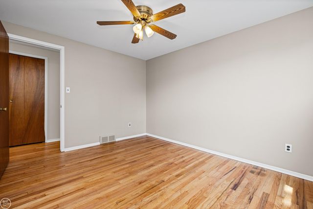 11240 Hanna Drive, Sterling Heights, MI 48312