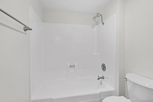 2920 Briarwood E7, Bonita, CA 91902