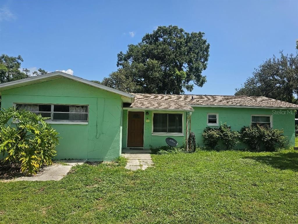 36421 LANSON AVENUE, Dade City, FL 33525