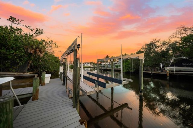 5178 OAKMONT PLACE, Sarasota, FL 34242