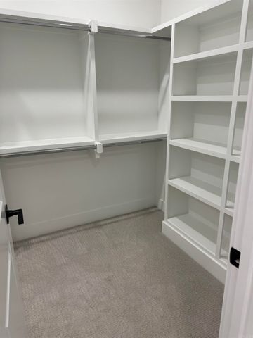 5 Pasley Park, Bryant, AR 72022