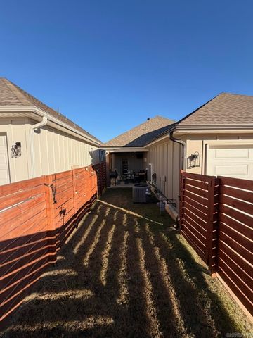 5 Pasley Park, Bryant, AR 72022