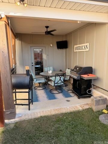 5 Pasley Park, Bryant, AR 72022