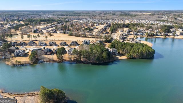 2501 Lake Erma Drive, Hampton, GA 30228