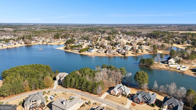 2501 Lake Erma Drive, Hampton, GA 30228
