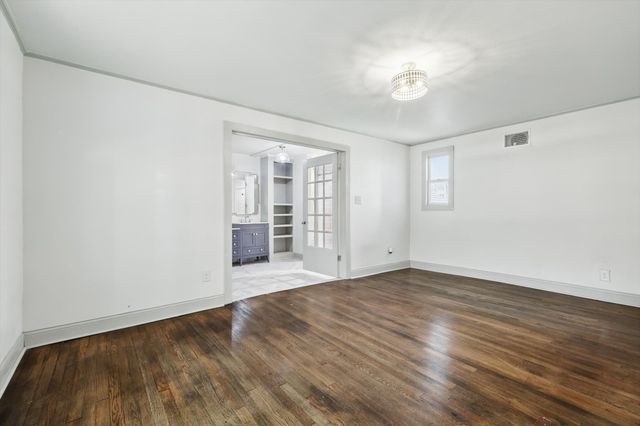 932 N Woods Street, Sherman, TX 75092