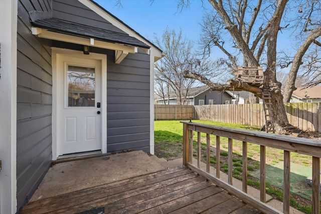 932 N Woods Street, Sherman, TX 75092