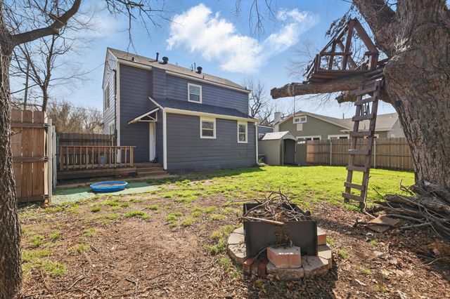 932 N Woods Street, Sherman, TX 75092