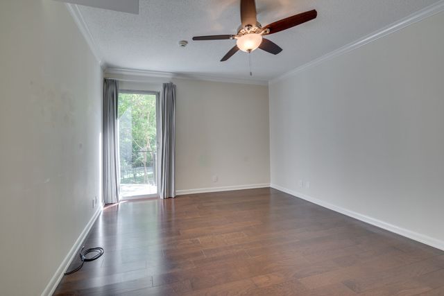 4215 Harding Pike Apt 211, Nashville, TN 37205