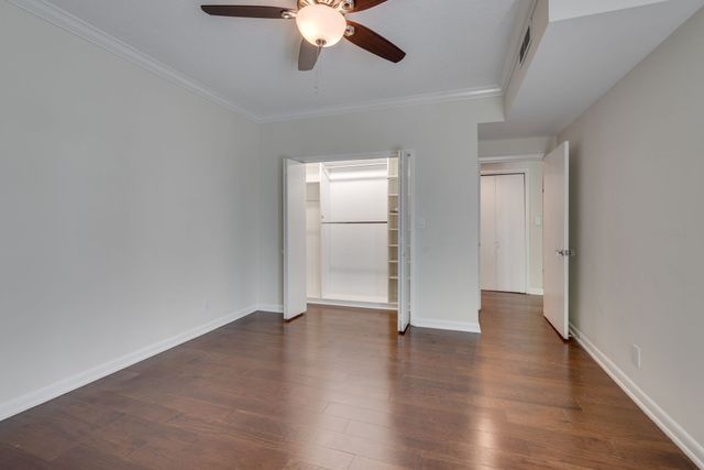 4215 Harding Pike Apt 211, Nashville, TN 37205