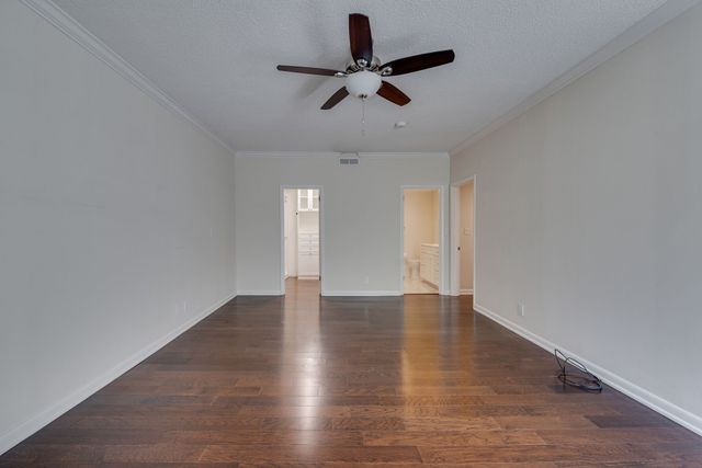 4215 Harding Pike Apt 211, Nashville, TN 37205