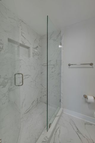 4215 Harding Pike Apt 211, Nashville, TN 37205