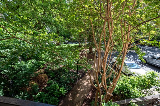 4215 Harding Pike Apt 211, Nashville, TN 37205