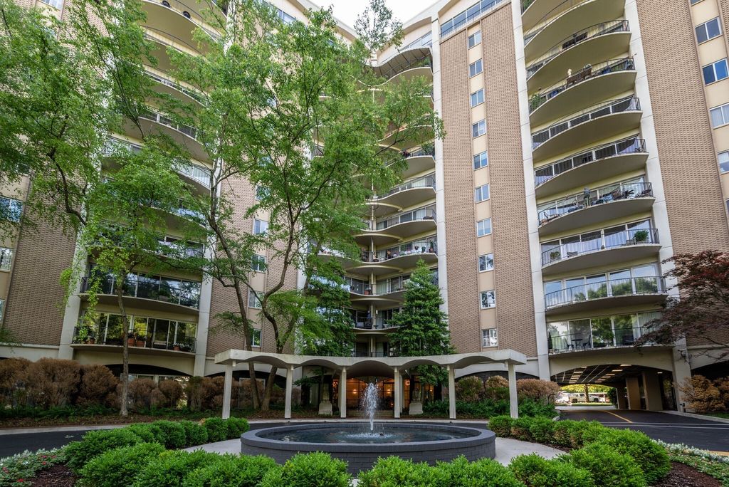 4215 Harding Pike Apt 211, Nashville, TN 37205