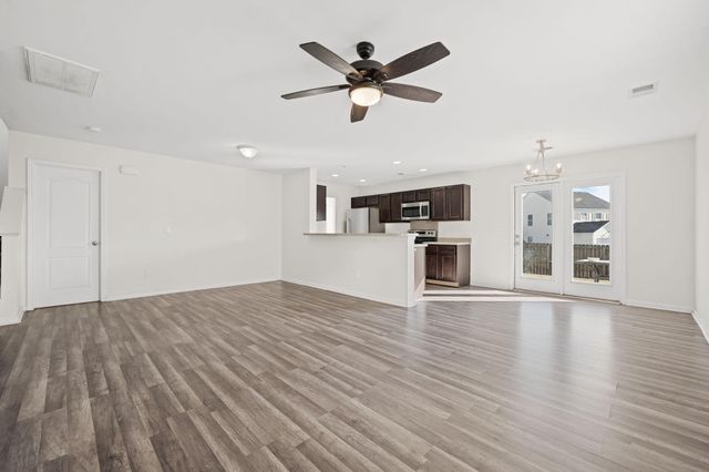 232 Coosawatchie Street, Summerville, SC 29485