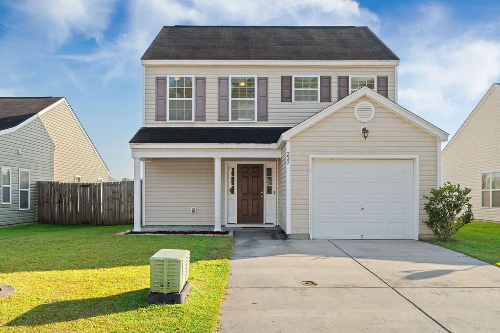 232 Coosawatchie Street, Summerville, SC 29485