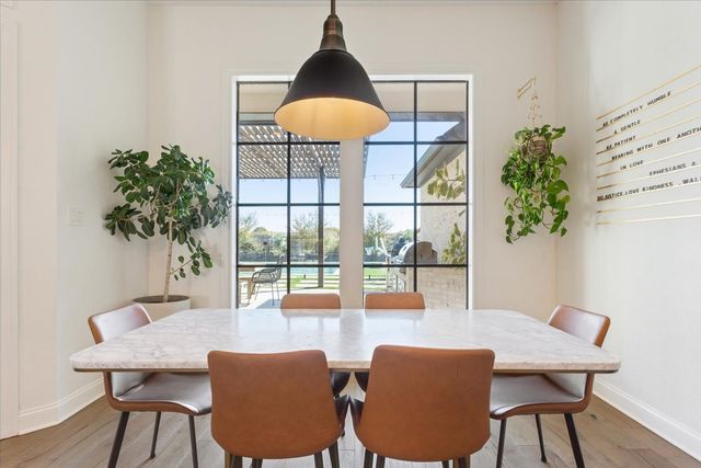 16024 Sorrento Drive, Woodway, TX 76712