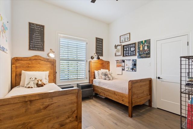 16024 Sorrento Drive, Woodway, TX 76712