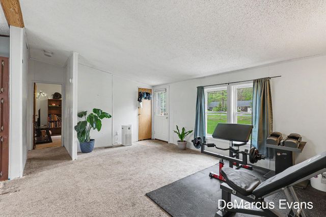 1575 S Brooks Road, Muskegon Twp, MI 49442