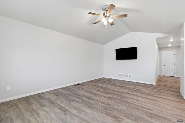 2140 NOAH ST, Rapid City, SD 57701