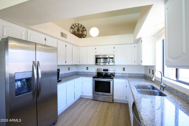 12050 N LAMONT Drive, Fountain Hills, AZ 85268