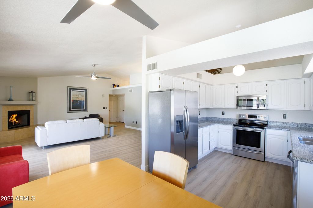 12050 N LAMONT Drive, Fountain Hills, AZ 85268 — photo 4