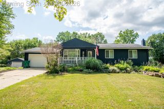 12320 N Holly Road, Holly Township, MI 48442